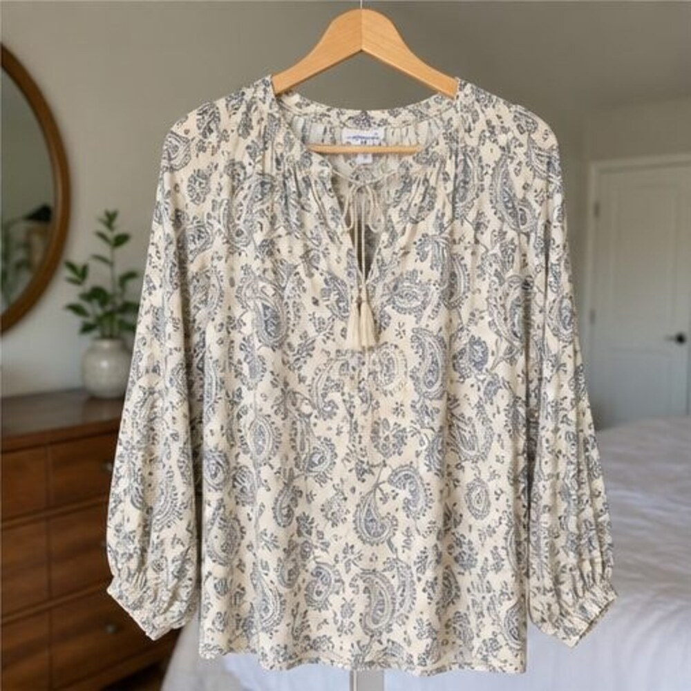 Burgundy Puff Sleeve Top